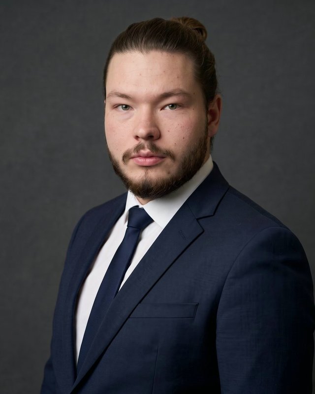 Абдусаматов Амир